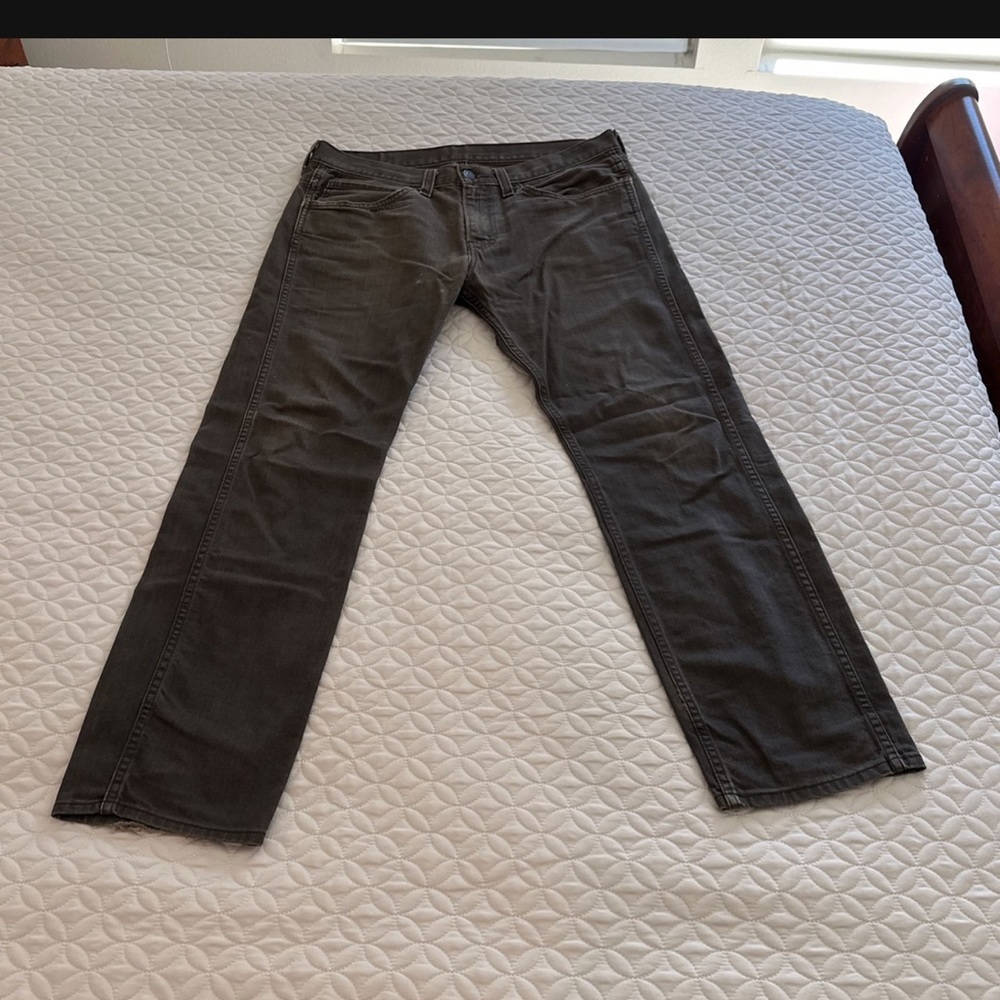 Levi Strauss & Co.  Style 513 
Size W34 L32